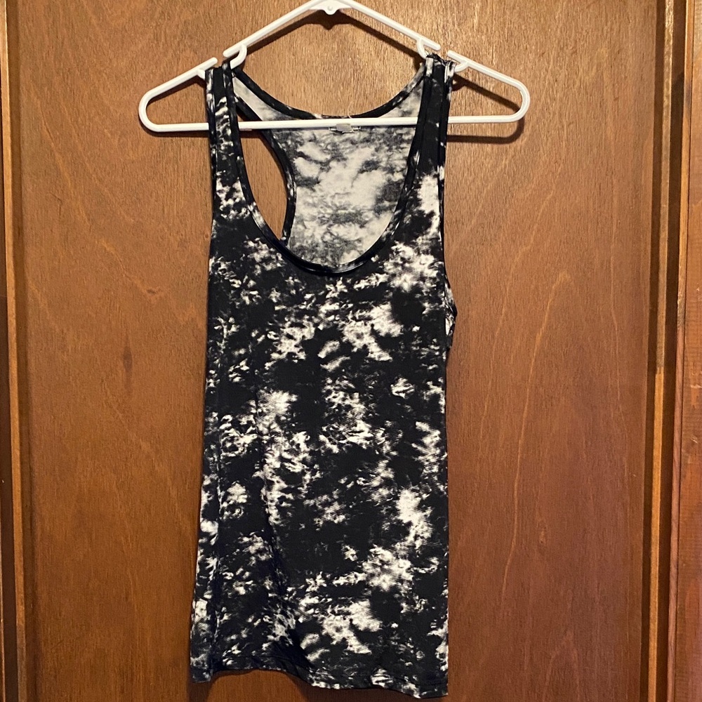 Zenana Outfitters Monochrome Tie-Dye Tank Top